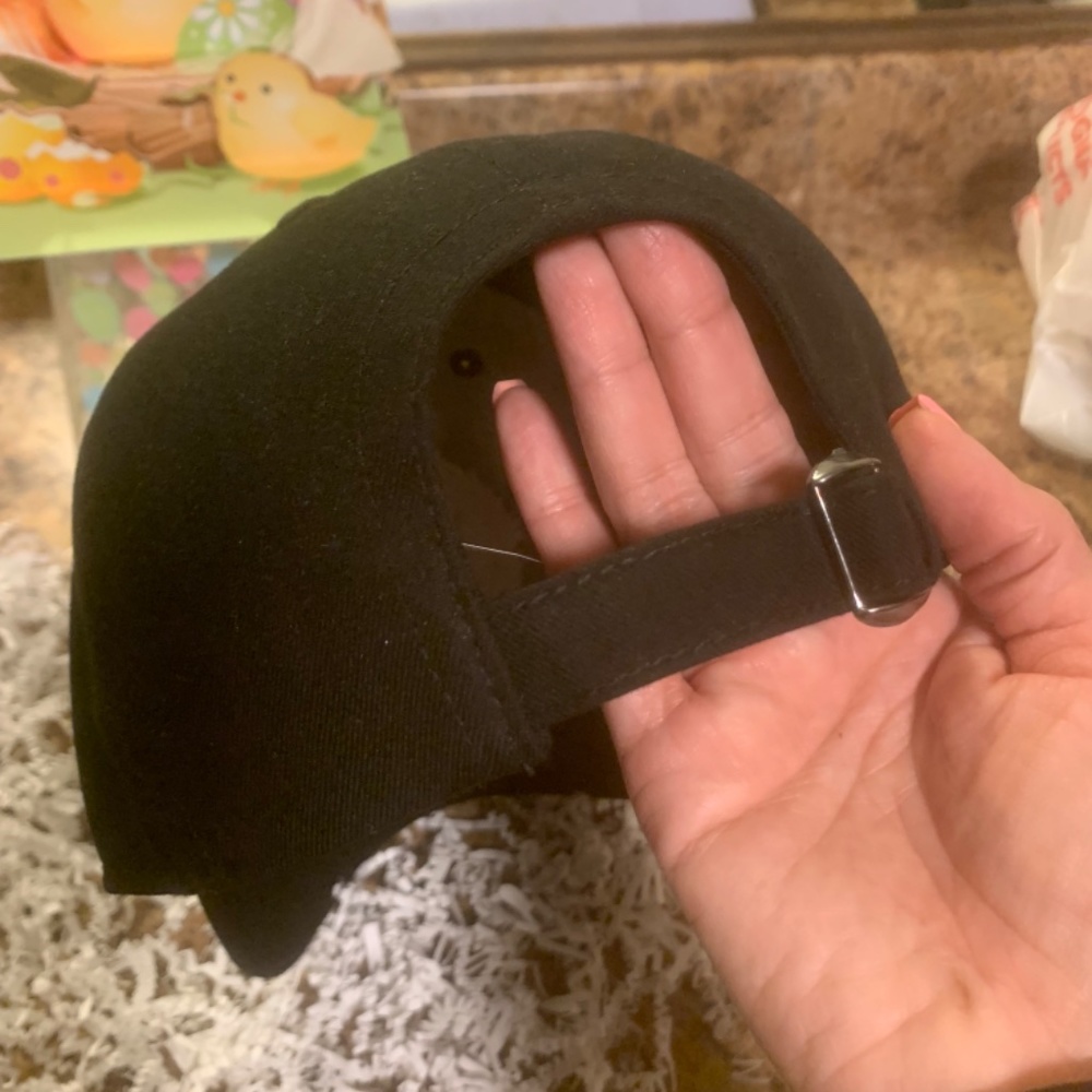 ‎Hats - Picture 3 of 3